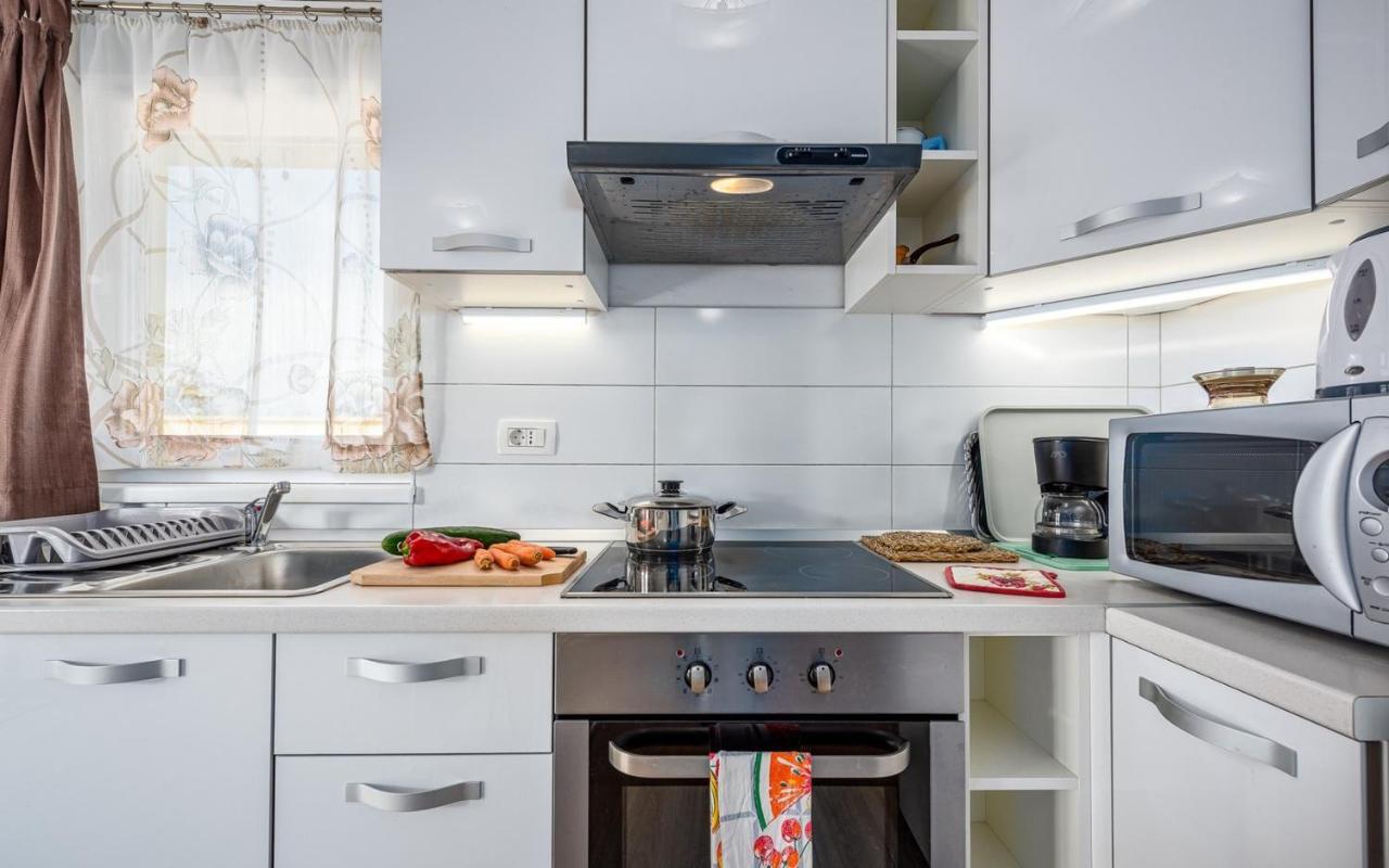 Apartment Kraljevic 乌马格 外观 照片
